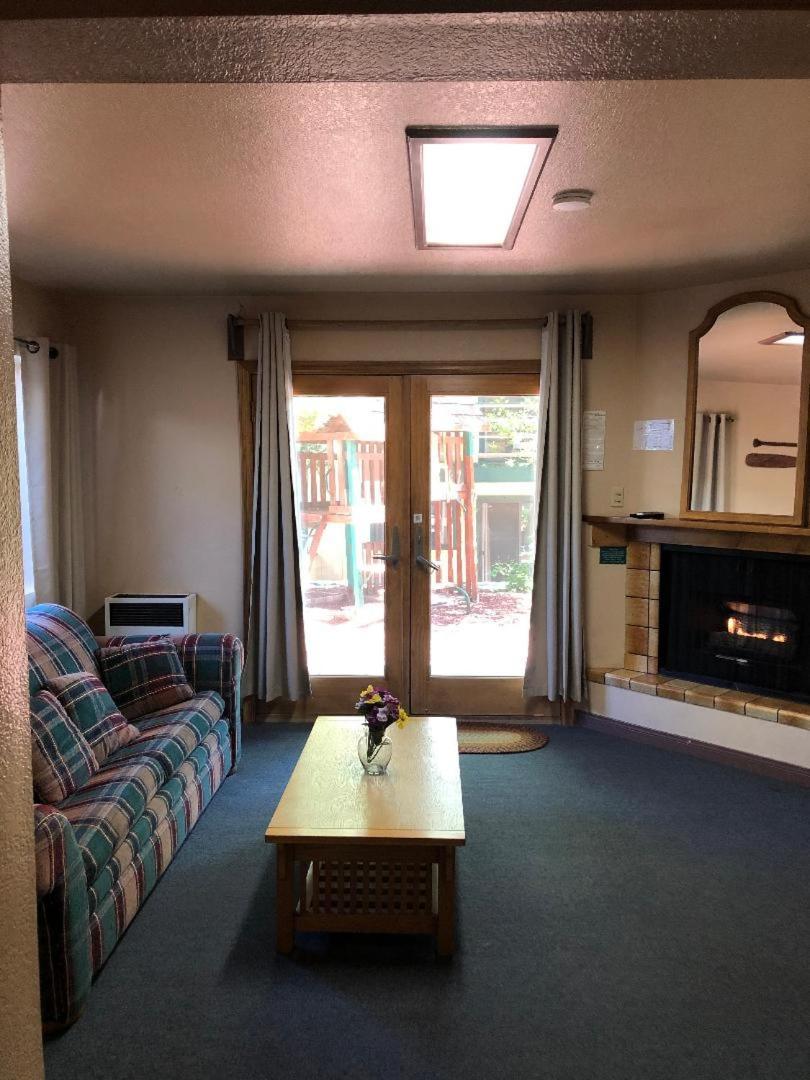 Big Bear Lake Front Lodge Екстер'єр фото